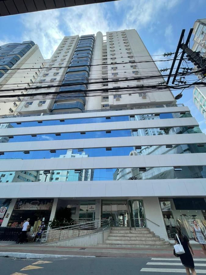 Apartamento com 3 dormitórios Balneario Camboriu Exterior foto