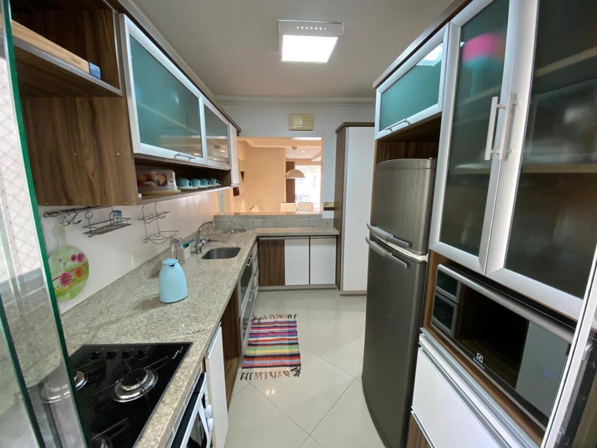Apartamento com 3 dormitórios Balneario Camboriu Exterior foto