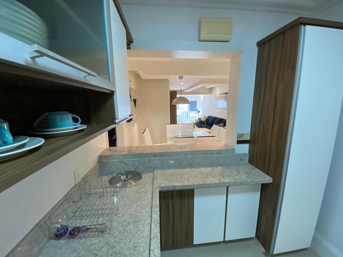 Apartamento com 3 dormitórios Balneario Camboriu Exterior foto