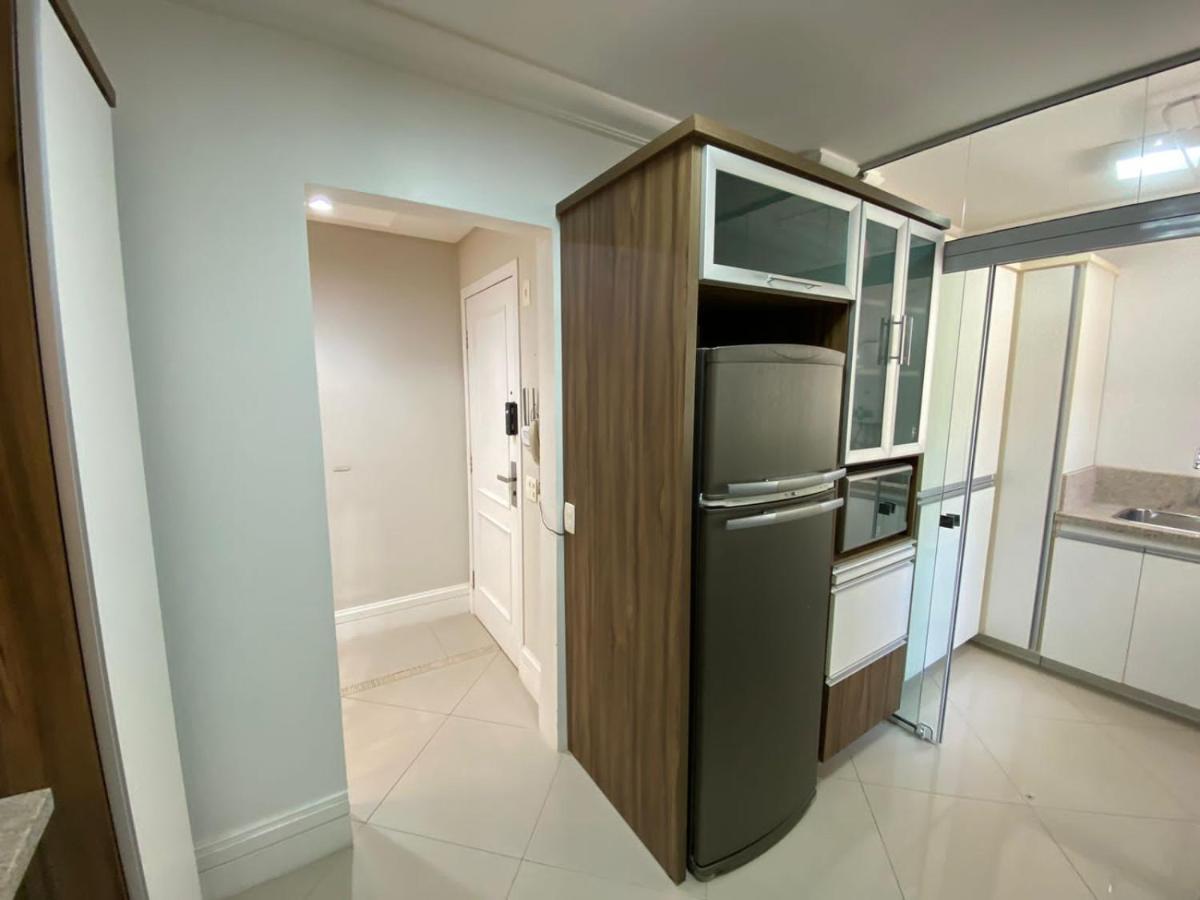 Apartamento com 3 dormitórios Balneario Camboriu Exterior foto