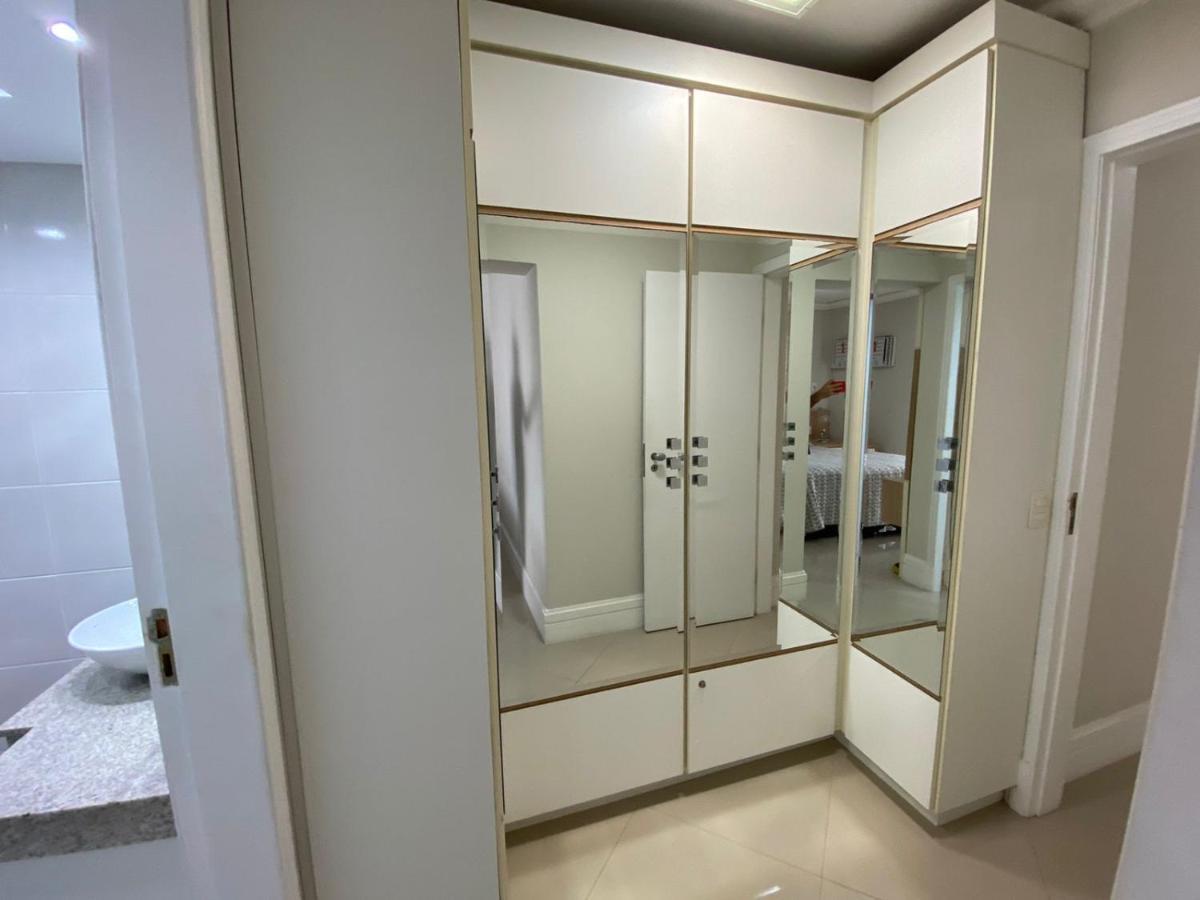 Apartamento com 3 dormitórios Balneario Camboriu Exterior foto